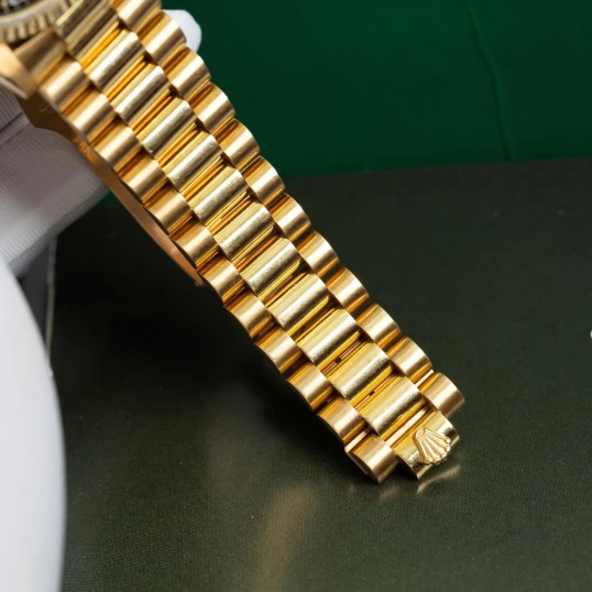 Rolex Day-Date 36 Ref. 18038 President 18k Solid Yellow Gold