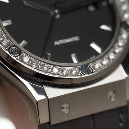 Hublot Classic Fusion 42mm Ref. 542.NX.1171.RX Diamond Bezel
