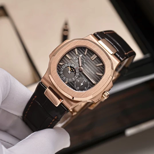 Patek Philippe Nautilus Moonphase Power Reserve 40mm Ref. 5712R