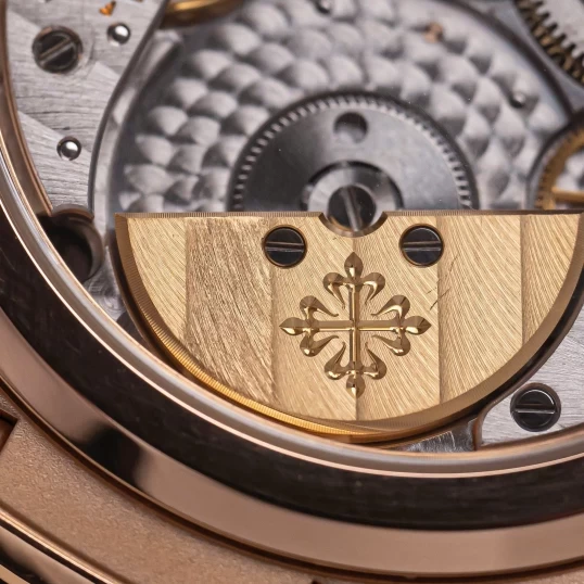 Patek Philippe Nautilus Moonphase Power Reserve 40mm Ref. 5712R