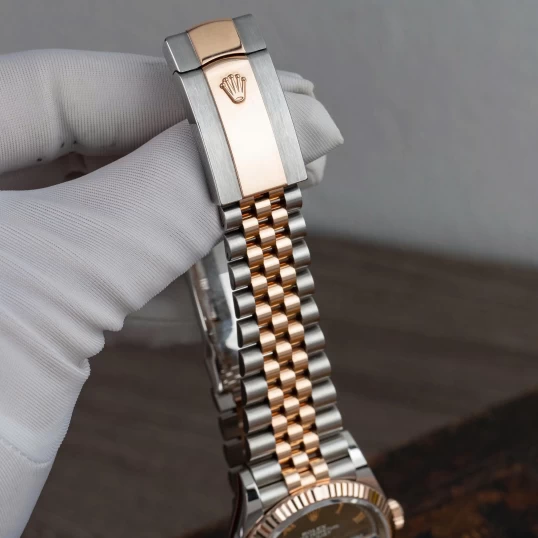 Rolex Oyster Perpetual Datejust 36mm 126231 Rhodium