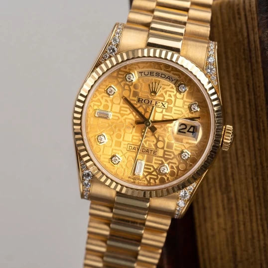 Rolex Day-Date 36mm Ref. 118338 – Champagne Dial Diamond