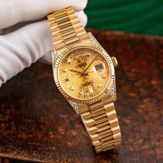Rolex Day-Date 36mm Ref. 118338 – Champagne Dial Diamond