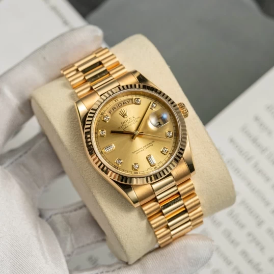 Rolex Oyster Perpetual Day-Date 36mm Champagne Dial Diamond - Ref. 118238