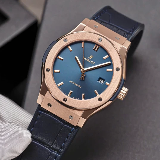 Hublot Classic Fusion King Gold 42mm - 542.OX.7180.LR
