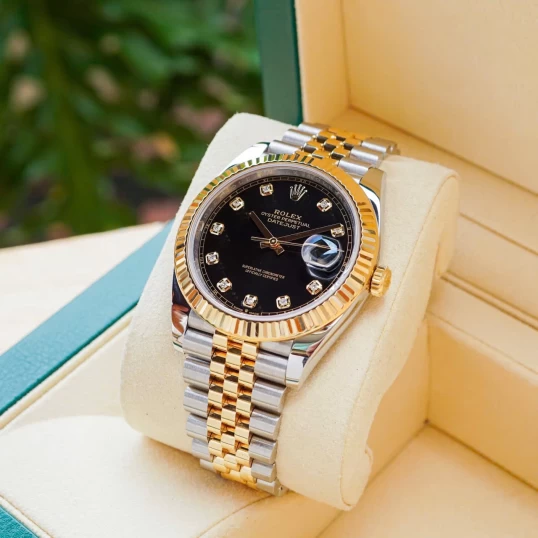 Rolex Oyster Perpetual Datejust 41mm – Ref. 126333 – Black Dial Diamond
