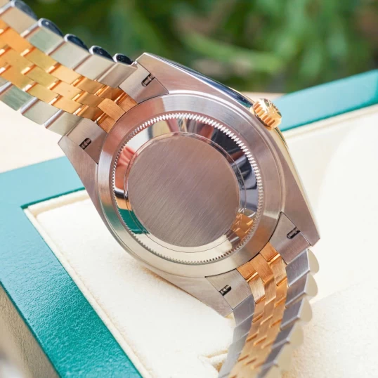 Rolex Oyster Perpetual Datejust 41mm – Ref. 126333 – Black Dial Diamond