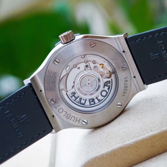 Hublot Classic Fusion Black Titanium 42mm - 542.NX.1270.LR