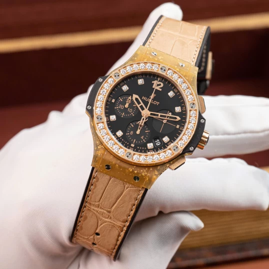 Hublot Big Bang 41mm Chronograph – Ref. 341.XN.1280.LR.1204 – King Gold Diamond Bezel