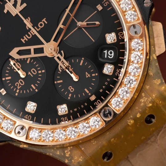 Hublot Big Bang 41mm Chronograph – Ref. 341.XN.1280.LR.1204 – King Gold Diamond Bezel