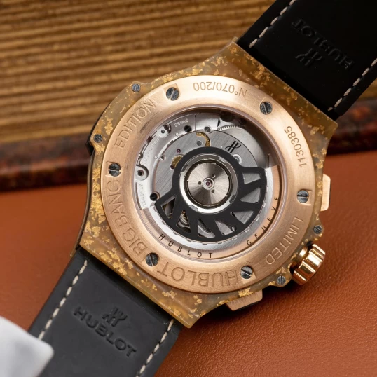 Hublot Big Bang 41mm Chronograph – Ref. 341.XN.1280.LR.1204 – King Gold Diamond Bezel