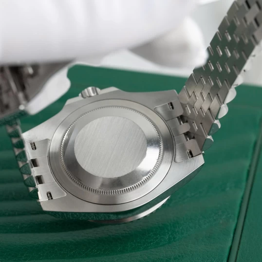 Rolex Oyster Perpetual GMT-Master II Pepsi 40mm – Ref. 126710BLRO