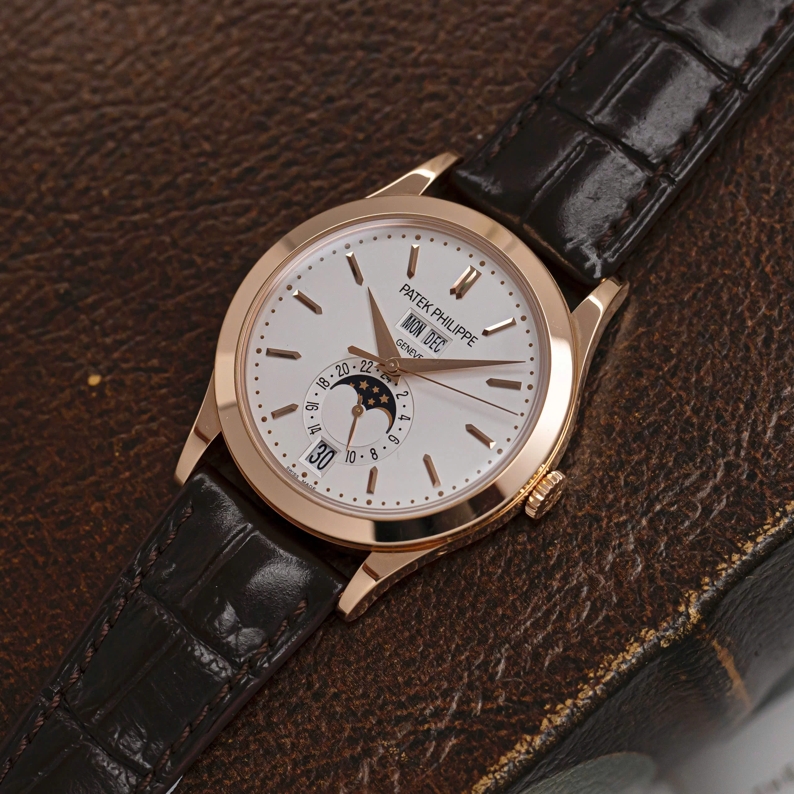 Patek Philippe Complications Annual Calendar Moonphase White Dial 38.5mm – 5396R-011