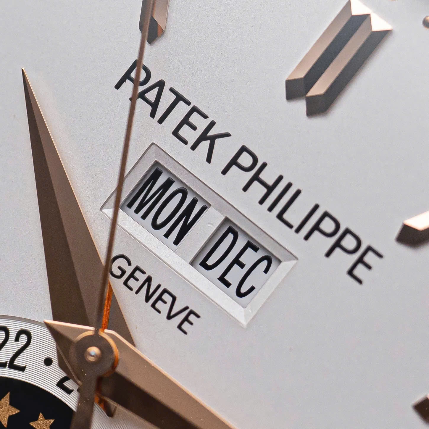 Patek Philippe Complications Annual Calendar Moonphase White Dial 38.5mm – 5396R-011