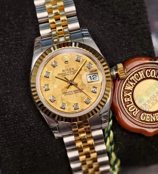 Rolex Lady Datejust 26mm Ref. 179173 – Champagne Floral Dial Diamond