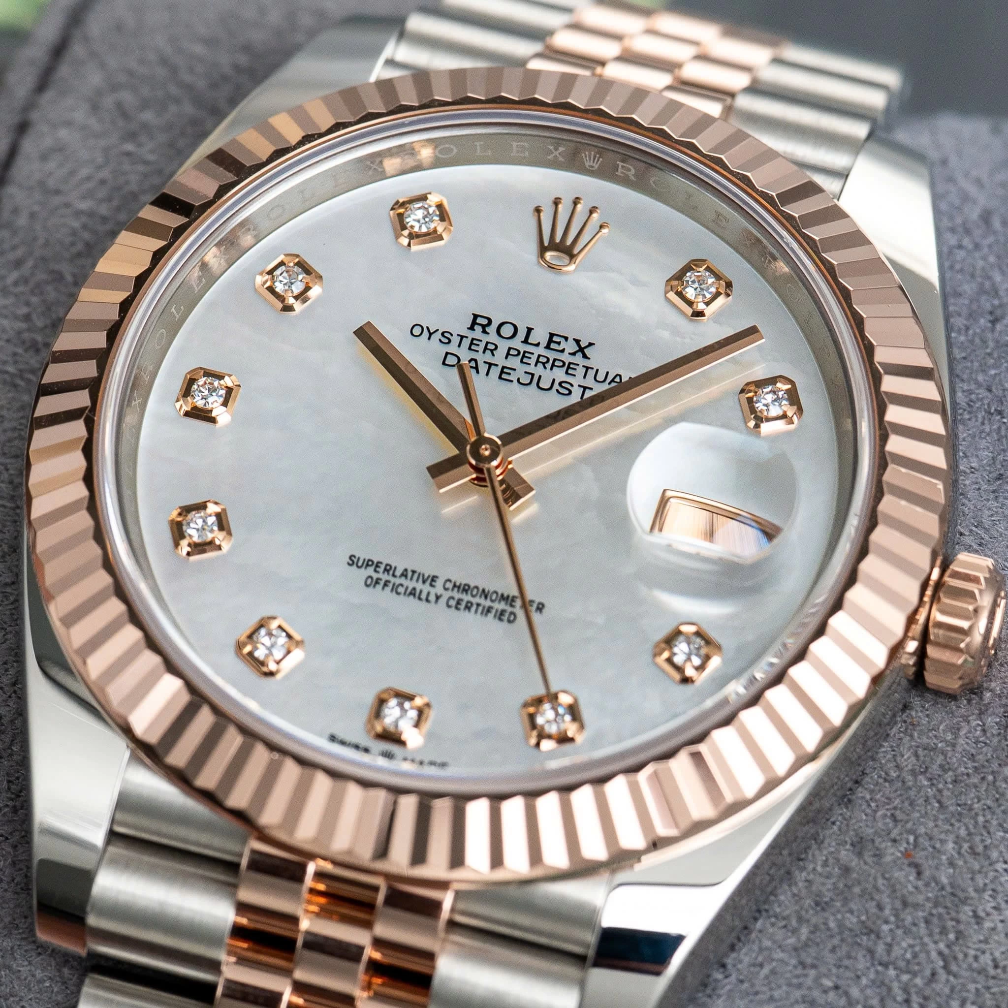 Rolex Oyster Perpetual Datejust Ref. 126331 White MOP Dial - 41mm