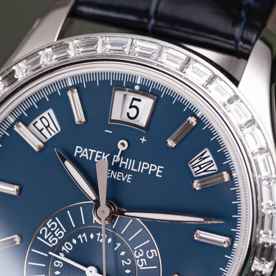 Patek Philippe Complications Chronograph Annual Calendar 40.5mm – Ref. 5961P-001 – Blue Opaline Dial
