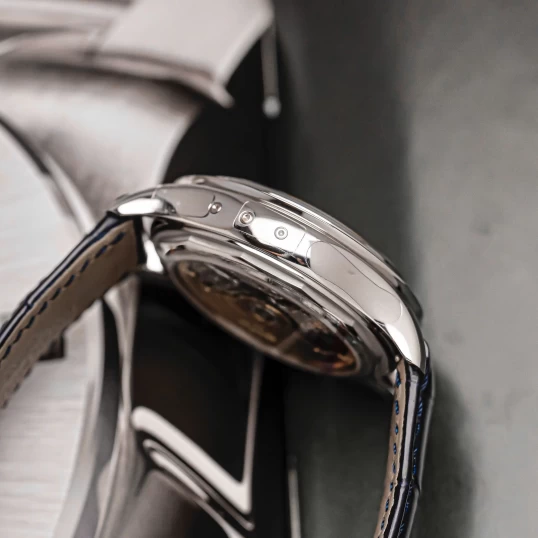 Patek Philippe Complications Chronograph Annual Calendar 40.5mm – Ref. 5961P-001 – Blue Opaline Dial