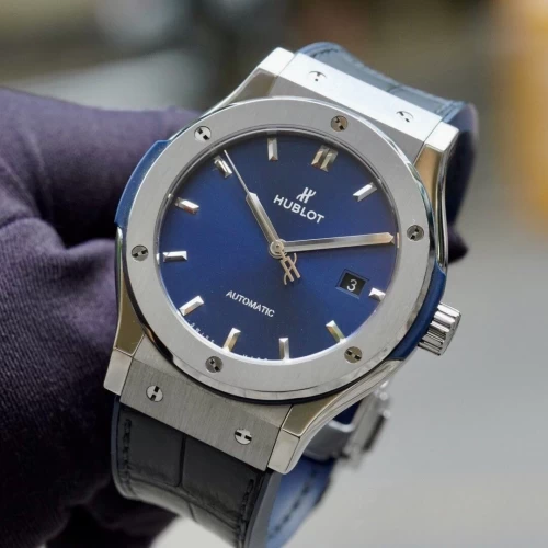 Hublot Classic Fusion Navy Dial 42mm Fullbox lướt date 2021 Check App và có giấy